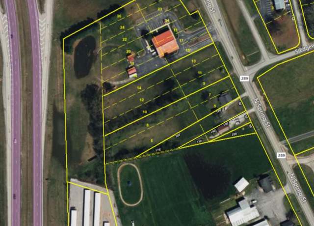 Property at 671 N Spring St, Sparta, TN 38583
