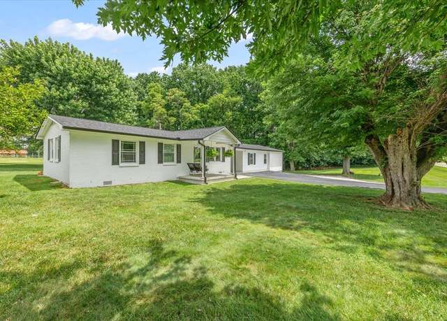 Property at 1103 Rickman Monterey Hwy, Rickman, TN 38580, 4 beds, 2.5 baths