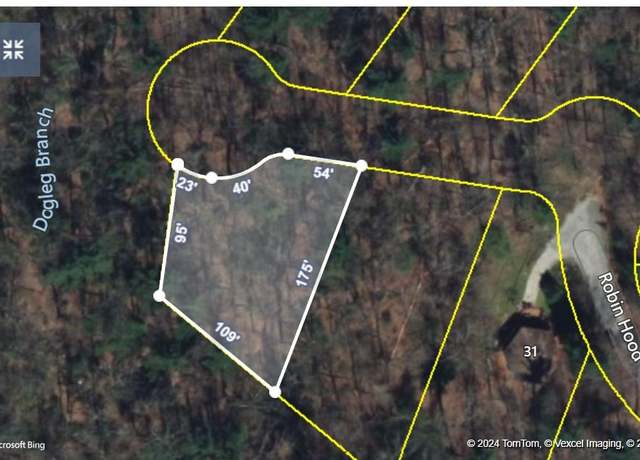 Property at 35 Robin Hood Ct, Crossville, TN 38558