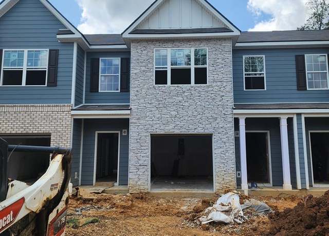 Property at 222 Dale Mires Ln, Baxter, TN 38544, 3 beds, 2.5 baths