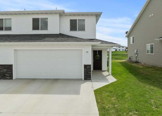 Property at 131 Mulberry Loop NE, Minot, ND 58703, 3 beds, 3 baths