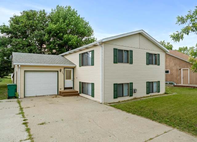 Property at 347 8th St NE, Garrison, ND 58540, 4 beds, 3 baths