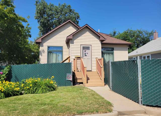Property at 503 1st St NW, Minot, ND 58703, 3 beds, 2 baths