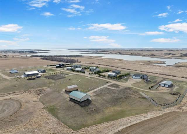 Property at 5113 P St NW, Garrison, ND 58540, 1 bath