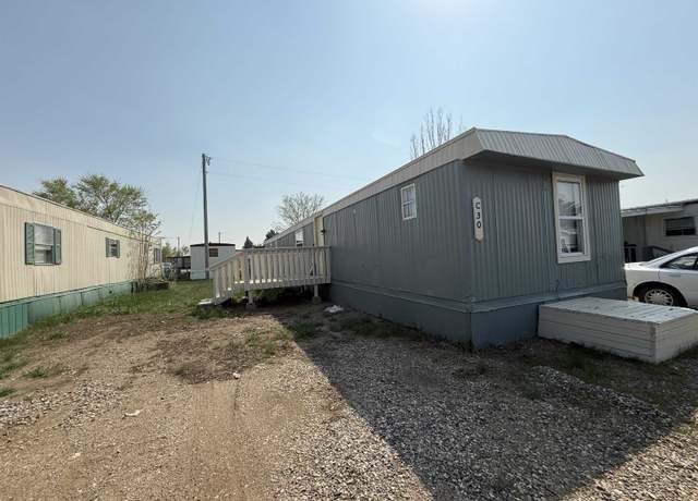 Property at 3100 SE 11th Ave, Minot, ND, 3 beds, 2 baths