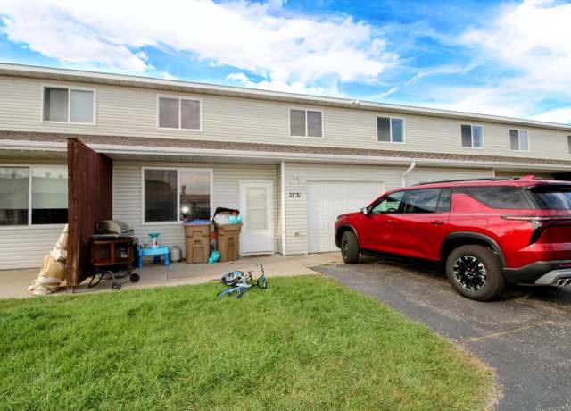 Property at 2731 N Broadway, Minot, ND 58703, 2 beds, 1.5 baths