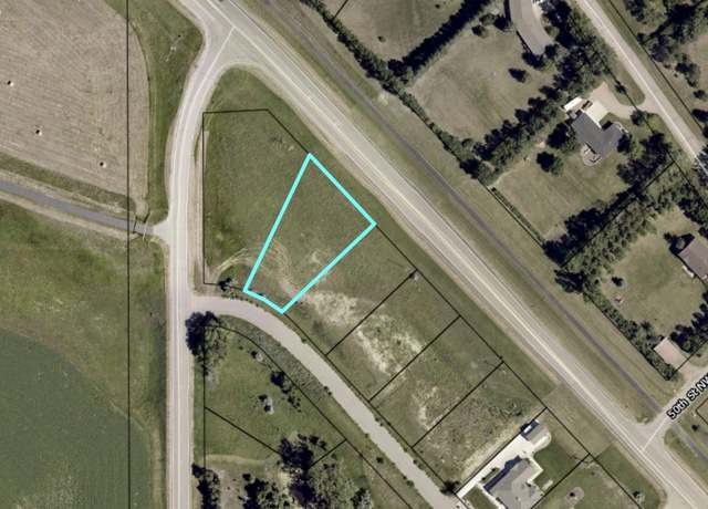 Property at 5300 NW Tumbleweed Rd, Minot, ND 58703