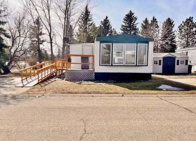 Property at 405 31st Ave. #43 Ave SE, Minot, ND 58701, 3 beds, 1 bath