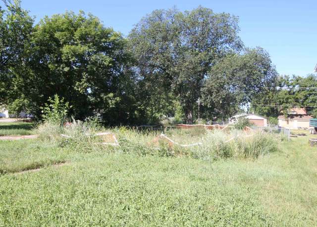Property at 505 11th St, Minot, ND 58703