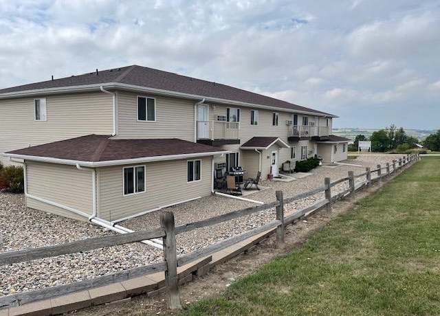 Property at 500 E Division St, Kenmare, ND 58746, 26 beds, 20 baths