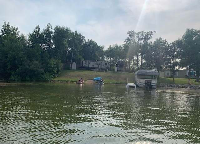 Property at 178 Castleman Ln, Lake Metigoshe, ND 58318