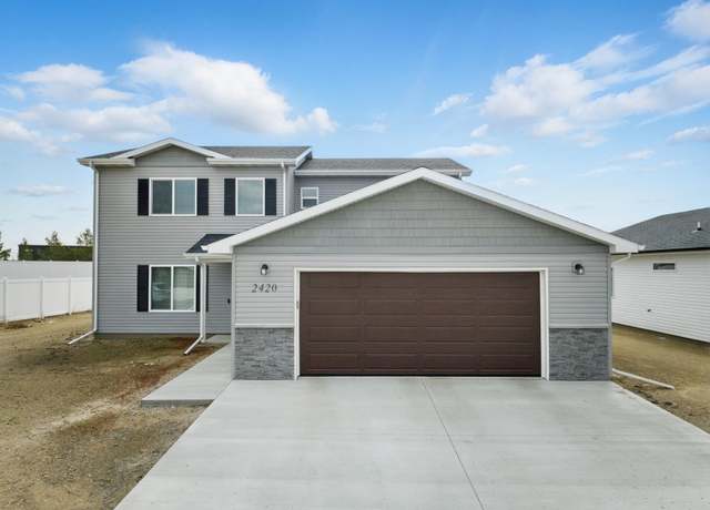 Property at 2420 Ivory St, Minot, ND 58703, 4 beds, 2.5 baths
