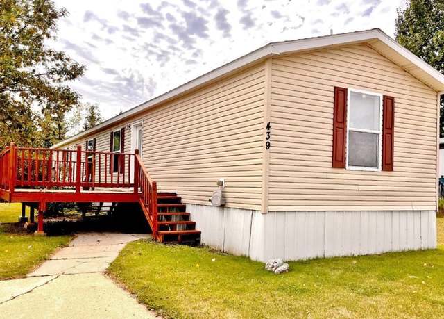 Property at 406 31st Ave. #439 Ave SE, Minot, ND 58701, 3 beds, 2 baths
