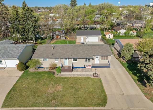 Property at 1722 1st St SE, Minot, ND 58701, 5 beds, 2 baths