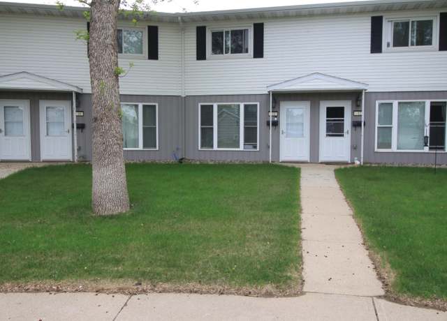 Property at 11 Westfield Cir SW, Minot, ND 58701, 2 beds, 2 baths