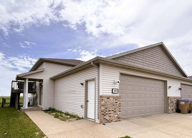 Property at 3119 8th St NE, Minot, ND 58703, 4 beds, 2 baths