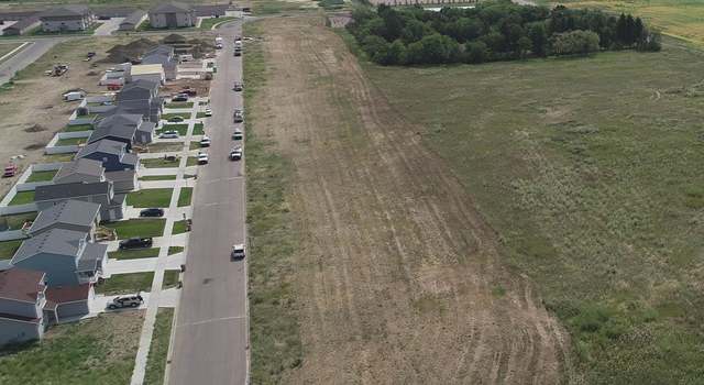 Photo of 2004 & 2006 35th St, Minot, ND 58703