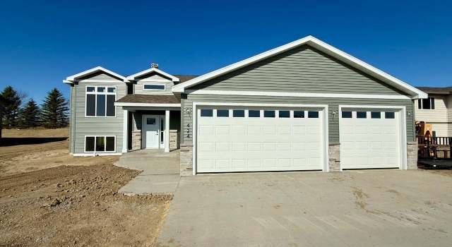 Photo of 424 7th Ave SW, Surrey, ND 58785