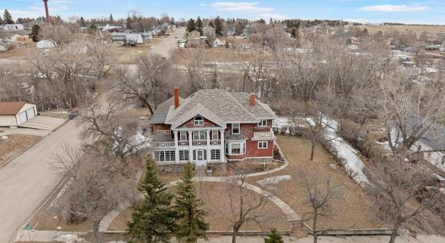 Photo of 216 1st Ave NE, Kenmare, ND 58746