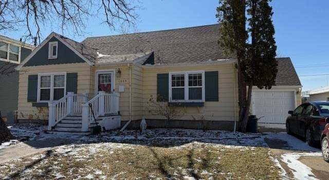 Photo of 1005 W Central Ave, Minot, ND 58701