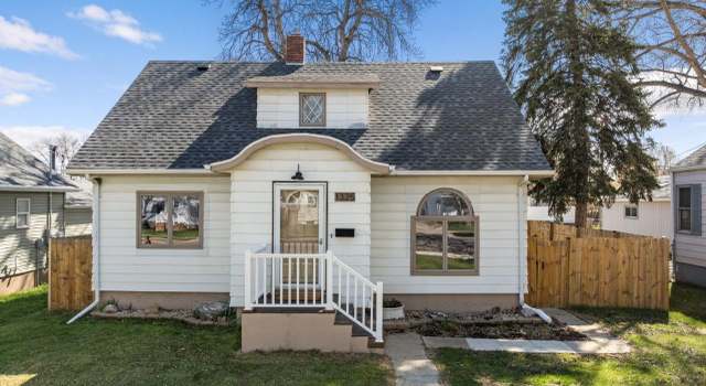 Photo of 1325 Main St S, Minot, ND 58701