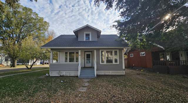 Photo of 118 NE 6th Ave, Minot, ND 58703