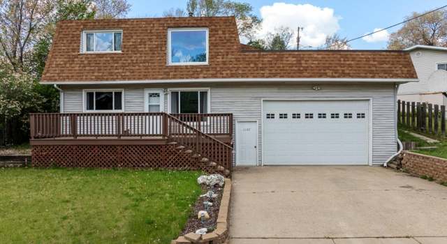 Photo of 1127 8th St NE, Minot, ND 58703