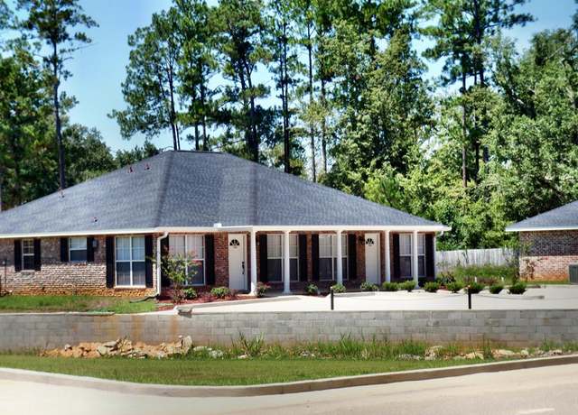 Property at 1803 Read Rd, Picayune, MS 39466, 6 beds, 4 baths