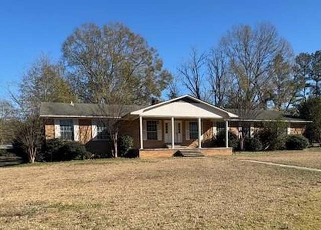 Property at 24 James St, Purvis, MS 39475, 4 beds, 2.5 baths