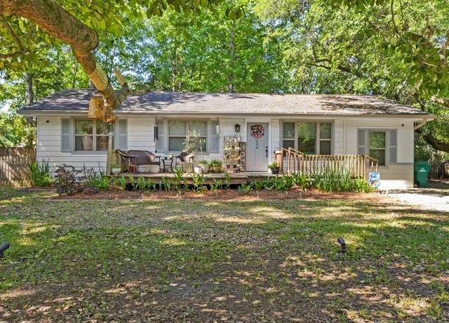 Property at 504 Telly Rd, Picayune, MS 39466, 3 beds, 2 baths