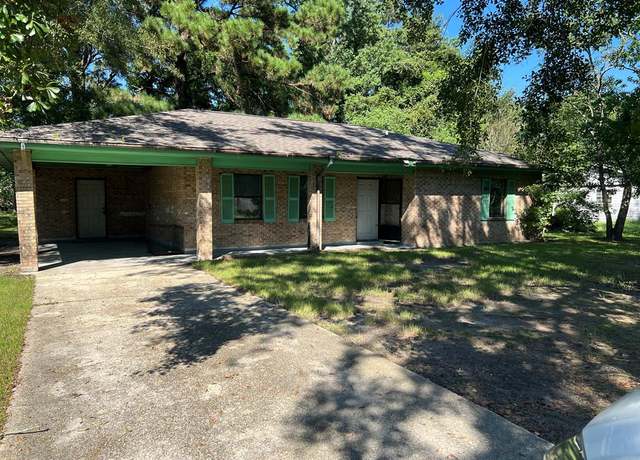 Property at 1115 Martin Luther King, Picayune, MS 39466, 3 beds, 1 bath
