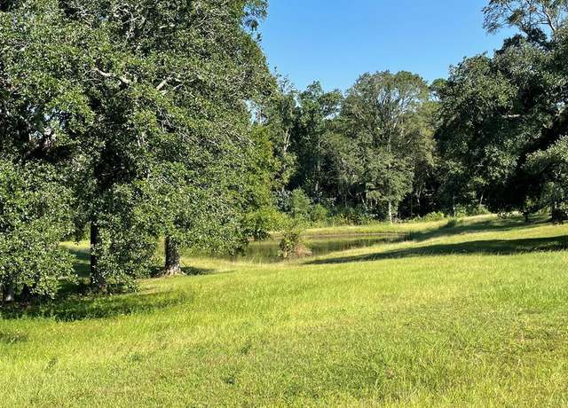 Property at 1452c Caesar Rd, Carriere, MS 39426