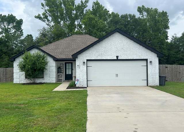 Property at 130 Hunters Trce, Picayune, MS 39466, 3 beds, 2 baths