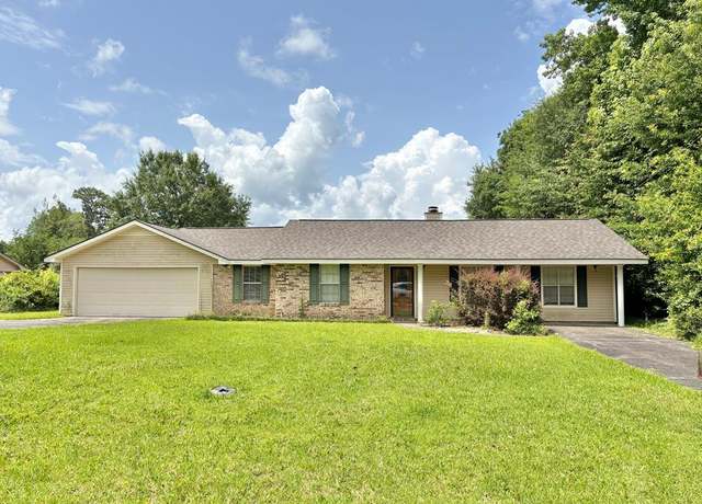 Property at 101 Woodhaven Dr, Carriere, MS 39426, 3 beds, 1.5 baths