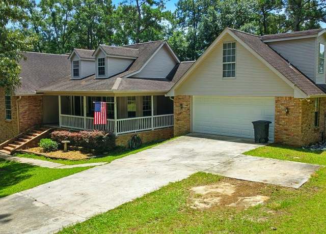 Property at 24 Choctaw Cir, Carriere, MS 39426, 5 beds, 4 baths