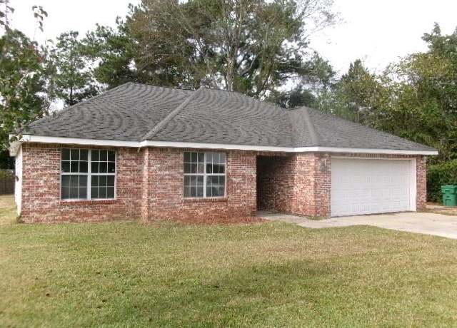 Property at 2608 Rogers St, Picayune, MS 39466, 3 beds, 2 baths