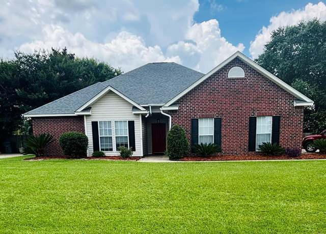Property at 92 High Meadows Cir, Petal, MS 39465, 3 beds, 2 baths