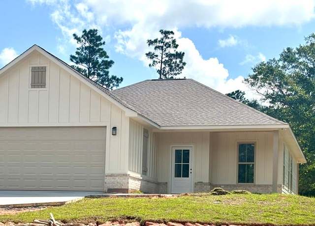 Property at 48 Harmony Dr West, Carriere, MS 39426, 3 beds, 2 baths