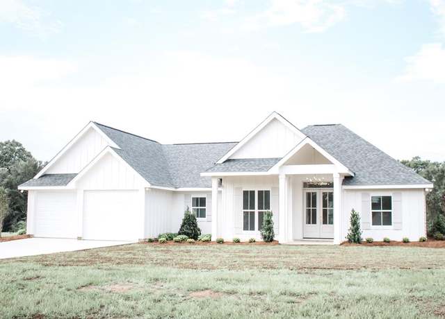 Property at 26 Whispering Ln, Poplarville, MS 39470, 4 beds, 2 baths