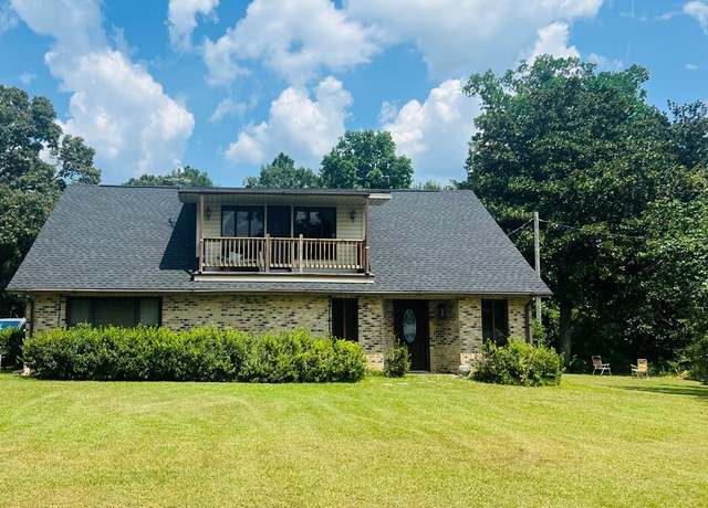 Property at 310 Rault Dr, Lumberton, MS 39455, 3 beds, 2 baths
