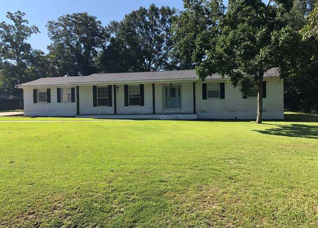 Property at 111 Azalea St, Poplarville, MS 39470, 3 beds, 2 baths
