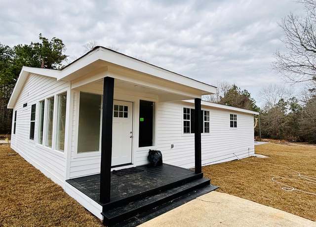Property at 1167 Mcneil Steephollow Rd, Carriere, MS 39426, 4 beds, 3 baths