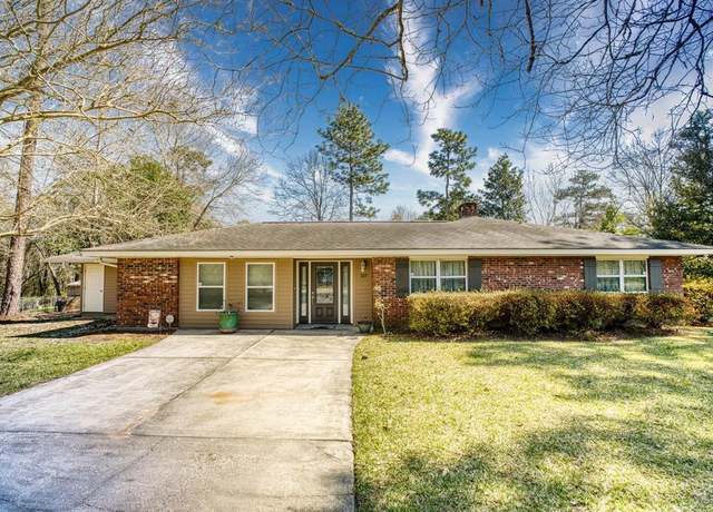 Property at 127 Ridgeview Dr, Carriere, MS 39426, 3 beds, 2 baths