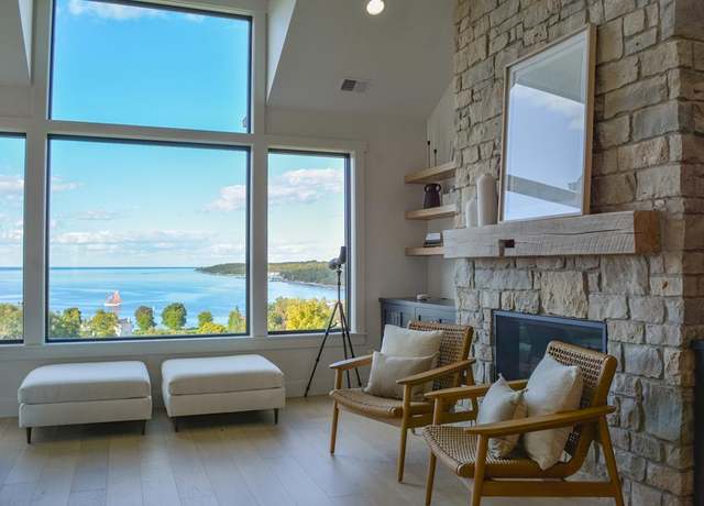Property at 10612 Shore View Pl #301, Sister Bay, WI 54234, 3 beds, 2 baths