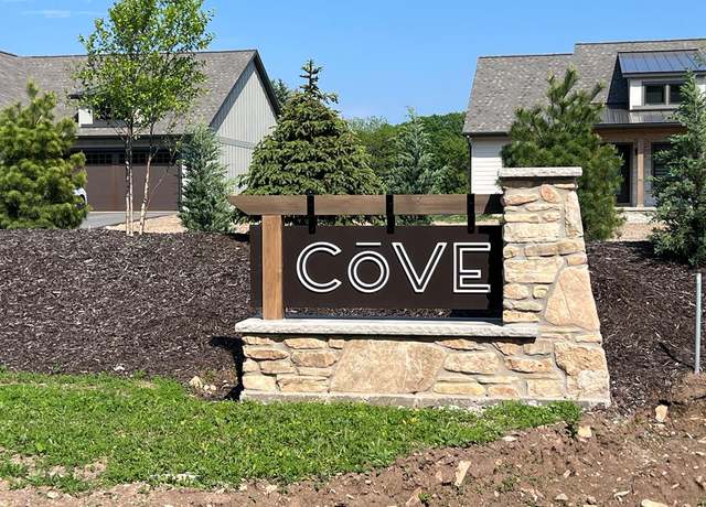 Property at 10633 Cove Ln #12, Sister Bay, WI 54234, 5 beds, 3.5 baths
