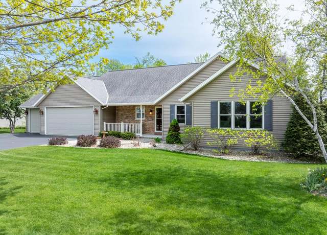 Property at 2445 Cherrywood Ln, Sister Bay, WI 54234, 3 beds, 2 baths