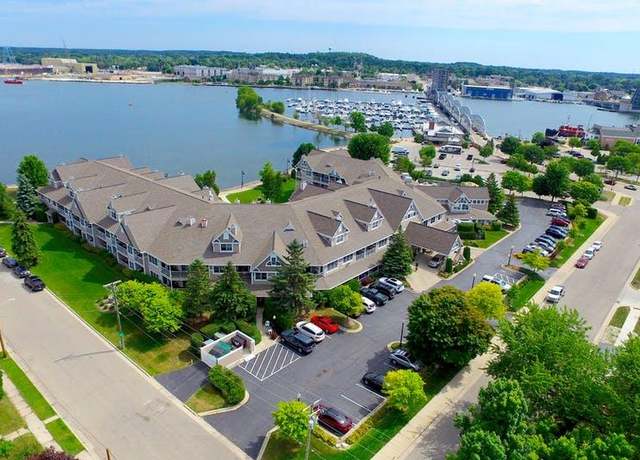 Property at 50 W Larch St #212, Sturgeon Bay, WI 54235, 1 bed, 1 bath