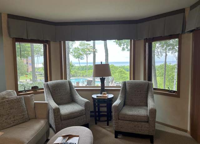 Property at 4908 Landmark Cir #1227, Egg Harbor, WI 54209, 1 bed, 1 bath