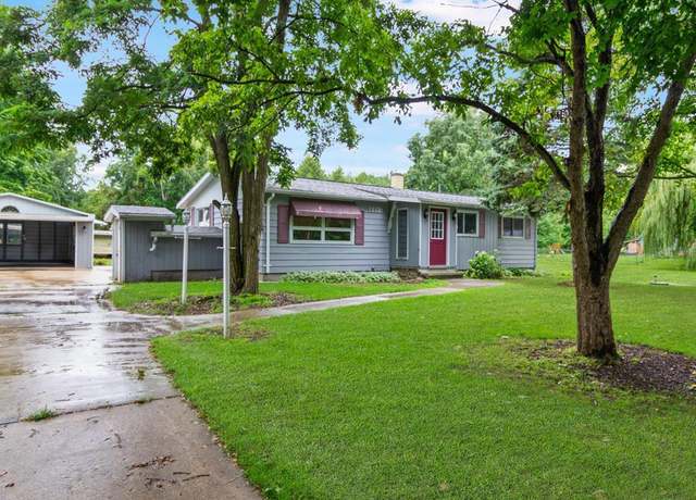 Property at 6665 County Hwy C, Sturgeon Bay, WI 54235, 3 beds, 1 bath