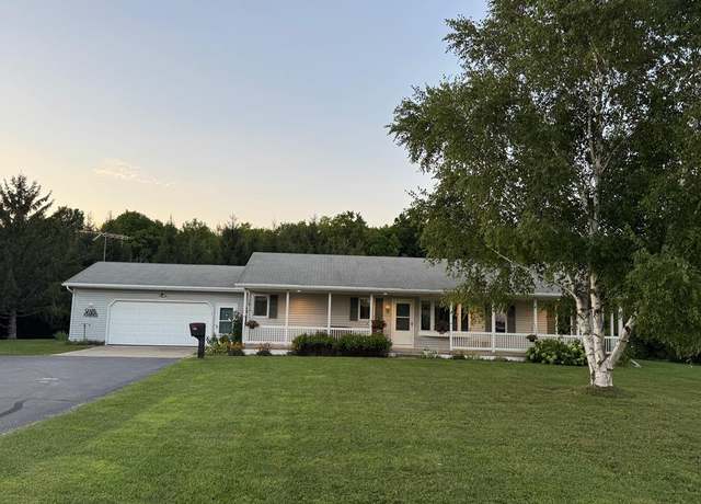 Property at 8140 County Hwy C, Sturgeon Bay, WI 54235, 3 beds, 2 baths